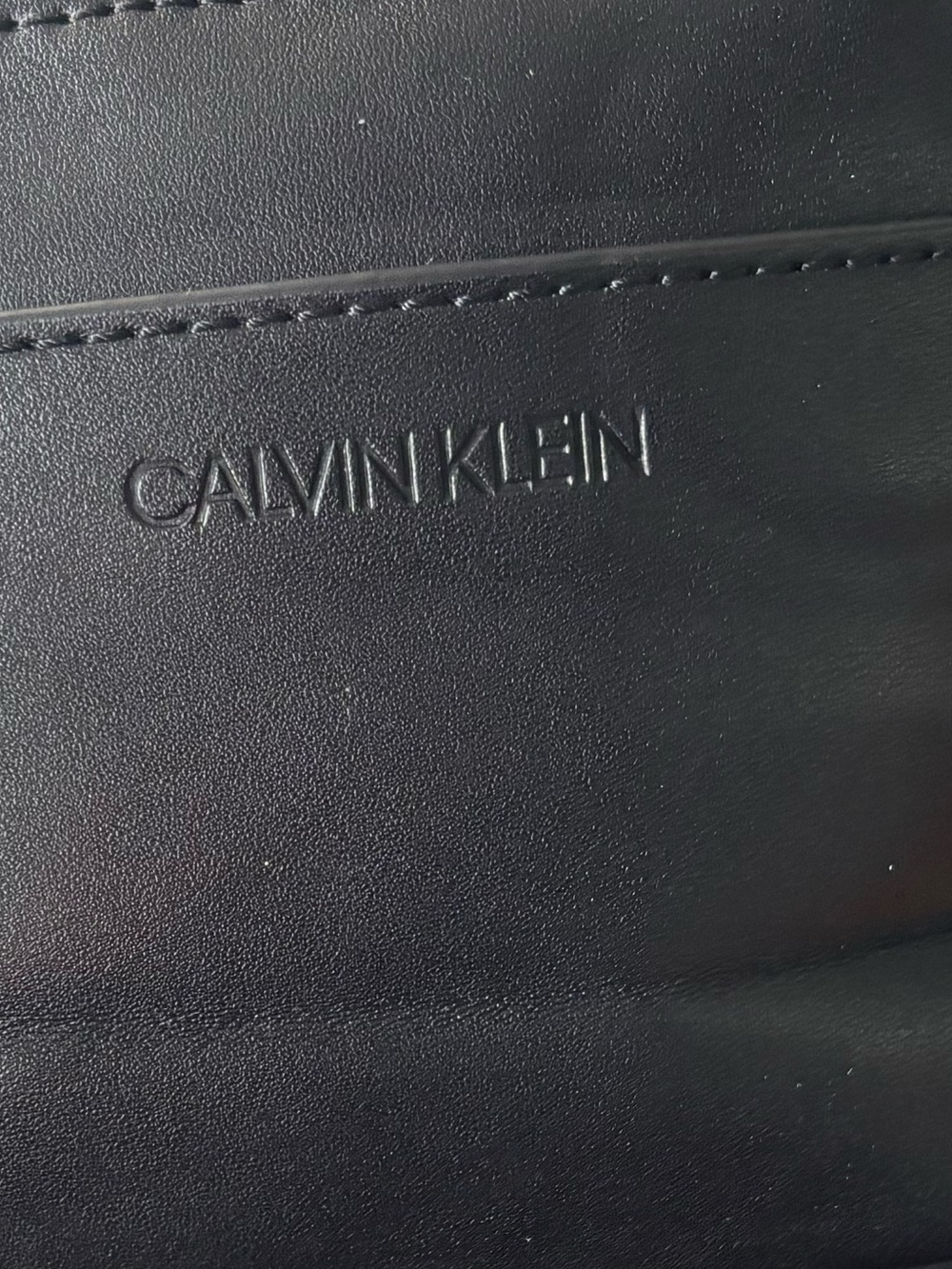 Calvin Klein Classic Black Wristlet Clutch with Detachable Strap - Picture 2 of 8